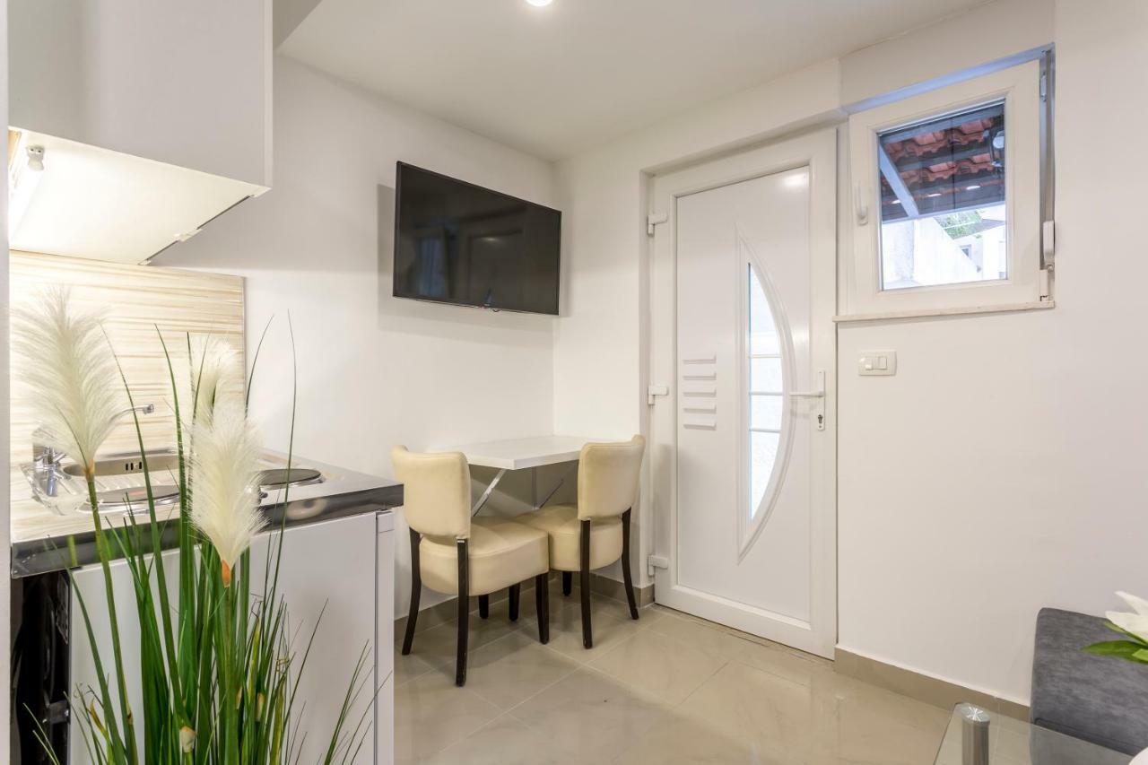 Studio Apartment Nikol Split Exteriér fotografie